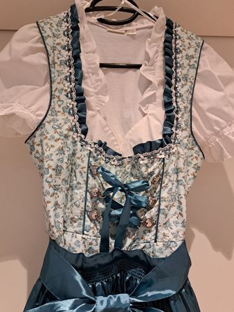 Dirndl 38