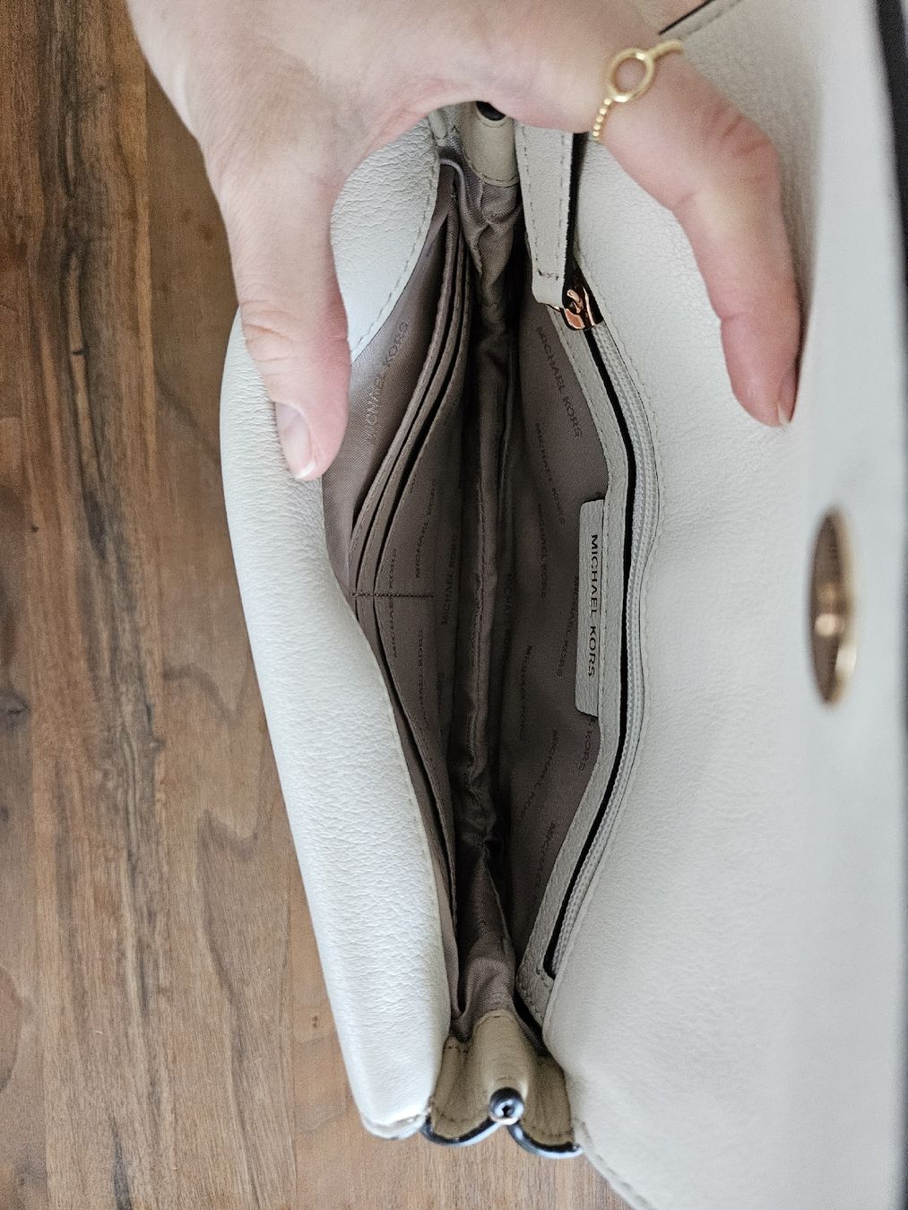 Michael Kors Borse da donna: Michael Kors Lederclutch – Nuovo (secondo la descrizione) da Elgg venduto da and_2x26 4