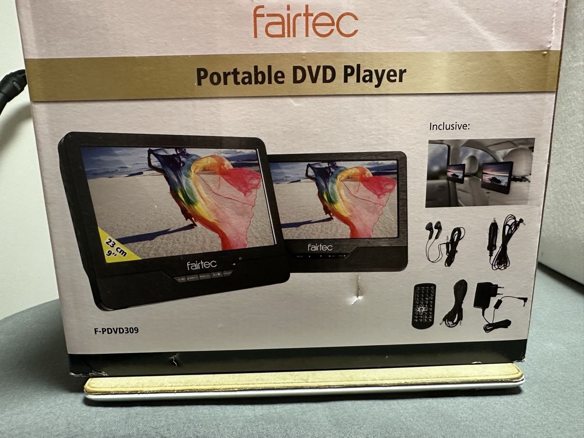 Lettore multimediale & Streamer: Portable Dvd player – Usato da aarau venduto da akiii