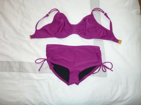 Magenta Bikini Set, NEW, Size EU 65J - Briefs M