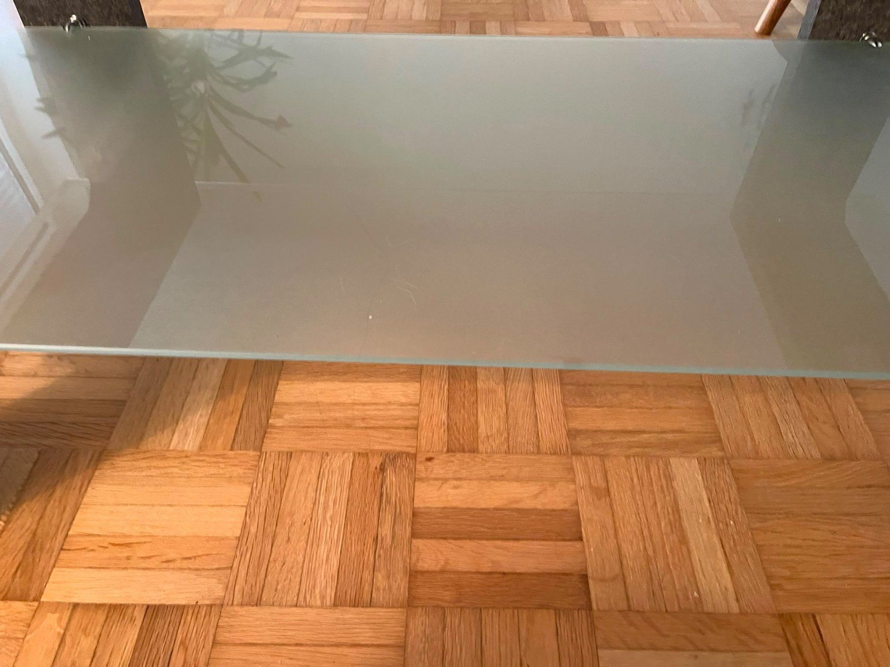 Tables: Couchtisch aus Glas & Steinoptik mit Ablage – D'occasion à Zuchwil par michaelb88 2