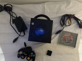 Nintendo GameCube + Godzilla