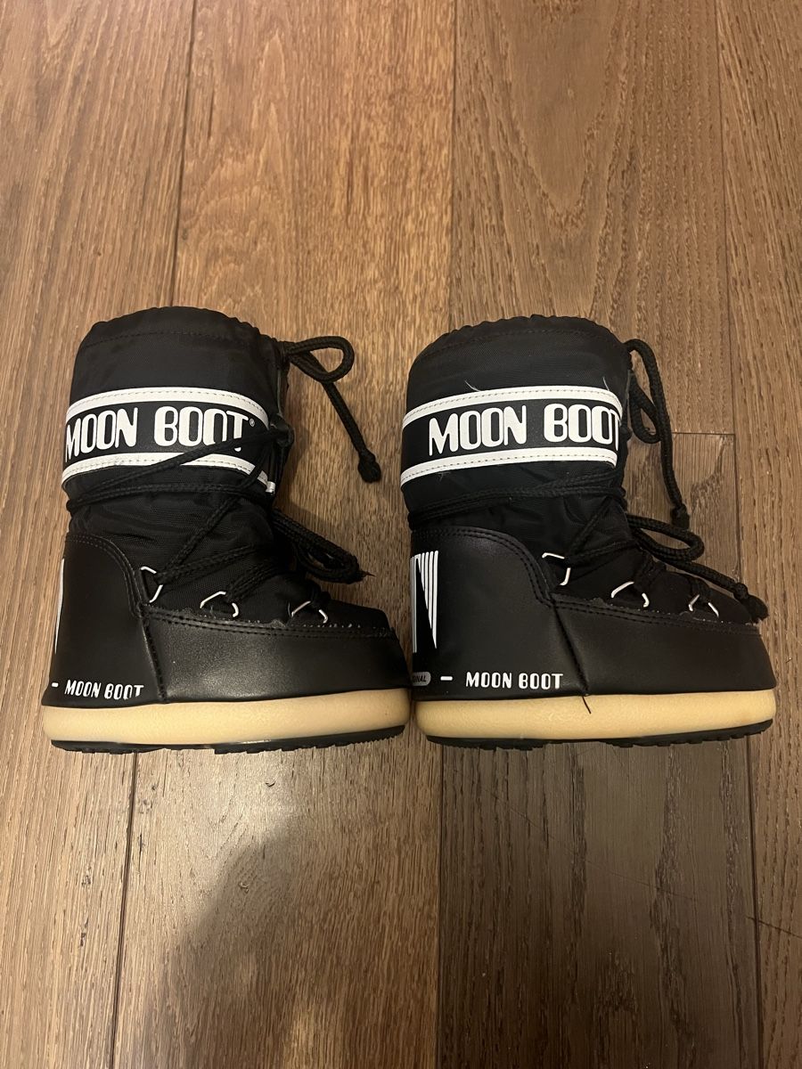 Moon Boot Scarpe da uomo: Moon Boot size 23-26 – Usato da Dübendorf venduto da dan_7qbr 1