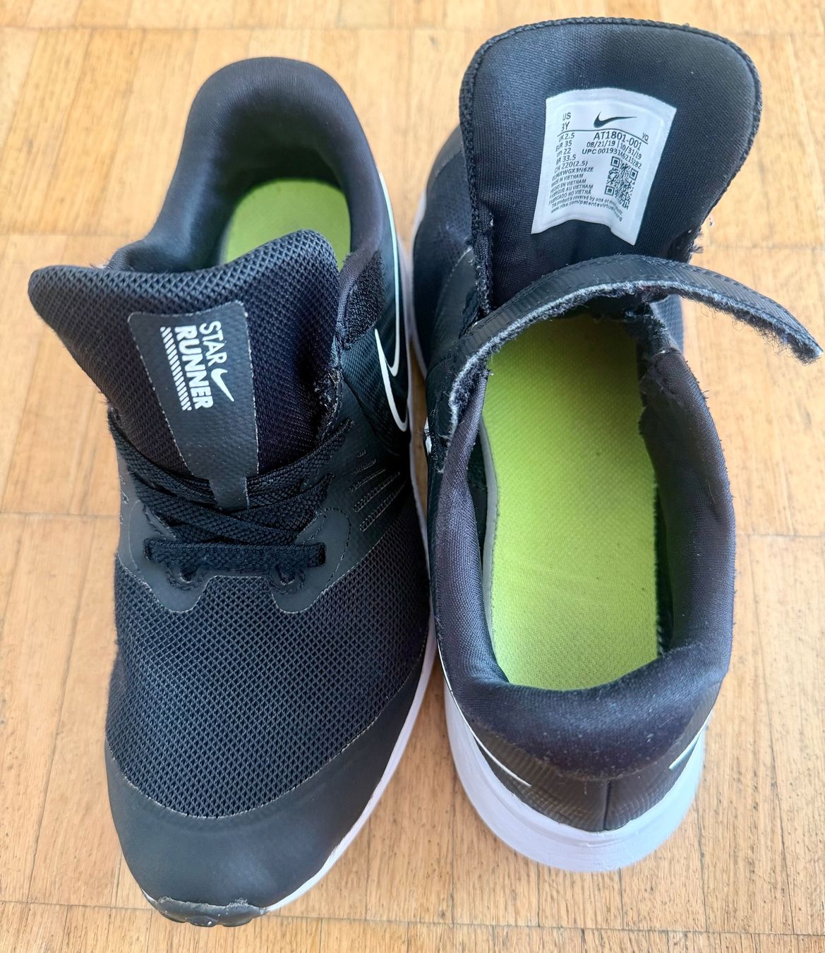 Nike Chaussures garçon: Nike Star Runner 2.0 Grösse 35 – D'occasion à Zürich par giovannisp 2