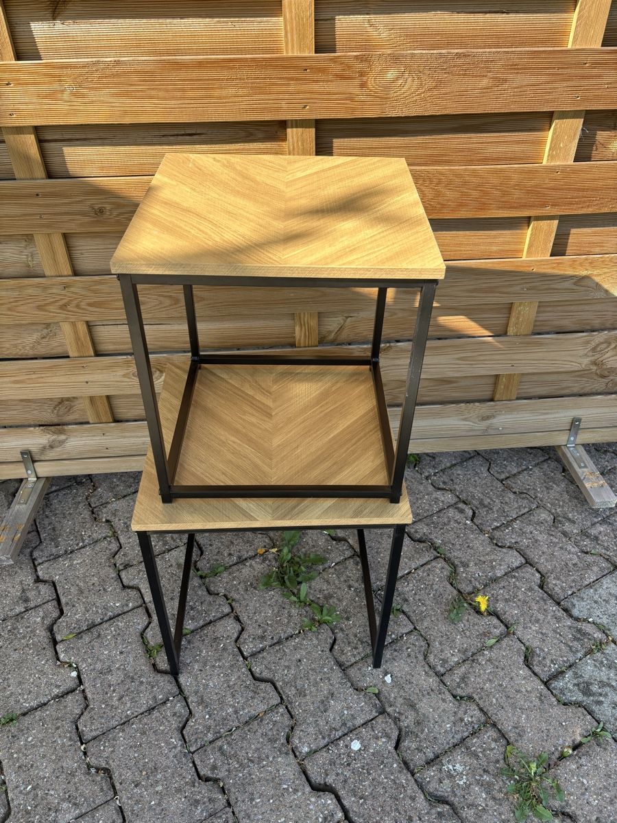 Tavoli: Deux petites tables – Usato da Delémont venduto da Vendeur_3 3