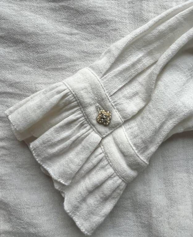 Maje Camicette: Maje Bluse mit Spitzenkragen Gr. 1 - neuwertig – Nuovo (secondo la descrizione) da Weinfelden venduto da Caro_rue 4