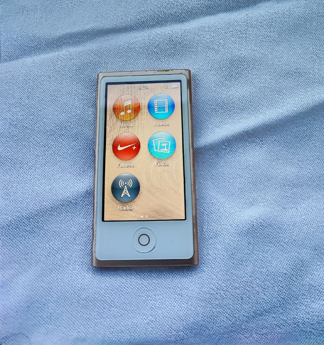 Apple Lecteur media portable: Appel iPod Nano 16Gb – D'occasion à Zollikofen par zar_j67f 3