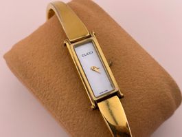 GUCCI Damenuhr läuft / belle montre pour femme