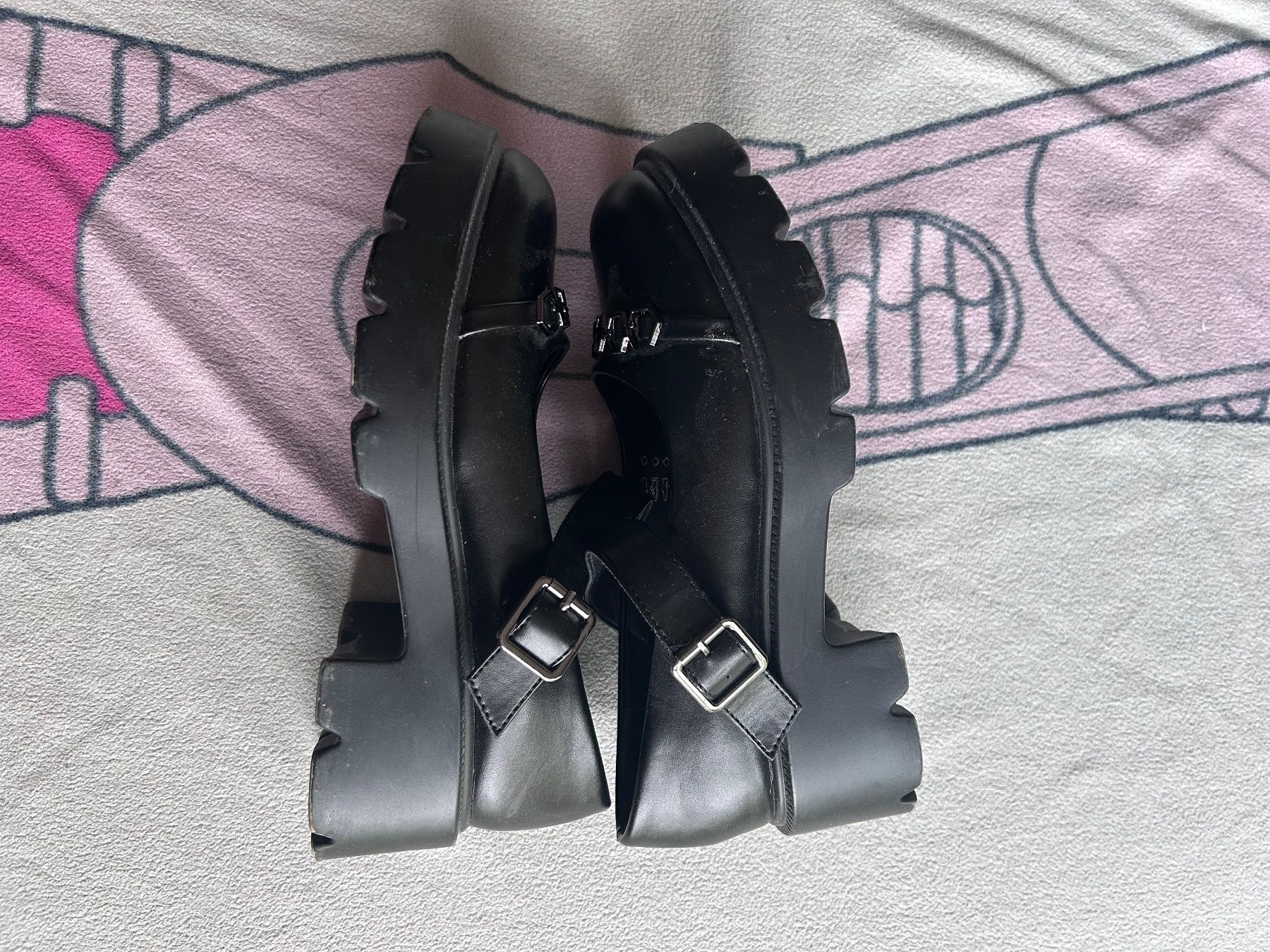 Scarpe per ragazze: Schwarze Schuhe Gr. 36 – Usato da Vernier venduto da Melone74 1
