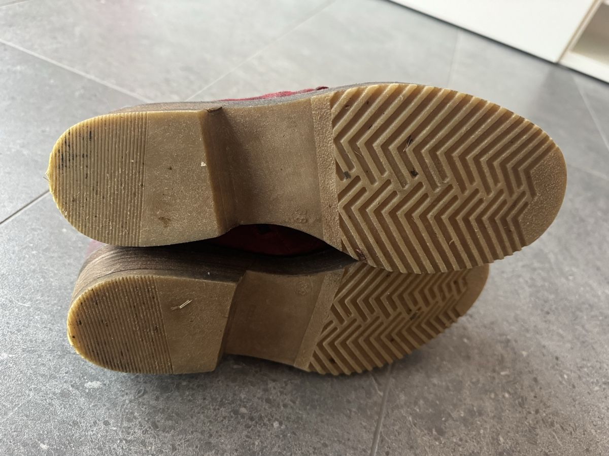 Damenschuhe: Manas Wildleder Stiefeletten Gr.38 – Gebraucht aus Dachsen von Pfotenglueck 3