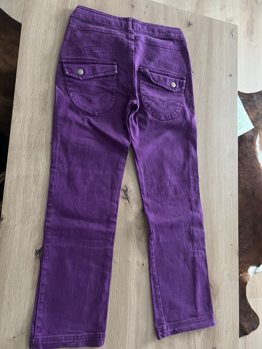 Pantaloni: Jeans in Lila - Grösse 128 – Usato da Thun venduto da Siladi 1