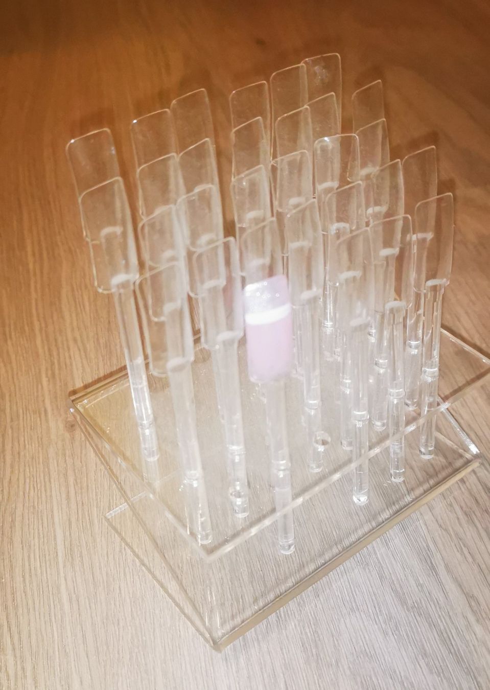 Unghie finte: Nail Art Nageldesign Display Präsentation Tipständer – Usato da Wettingen venduto da JasminL92-3 4
