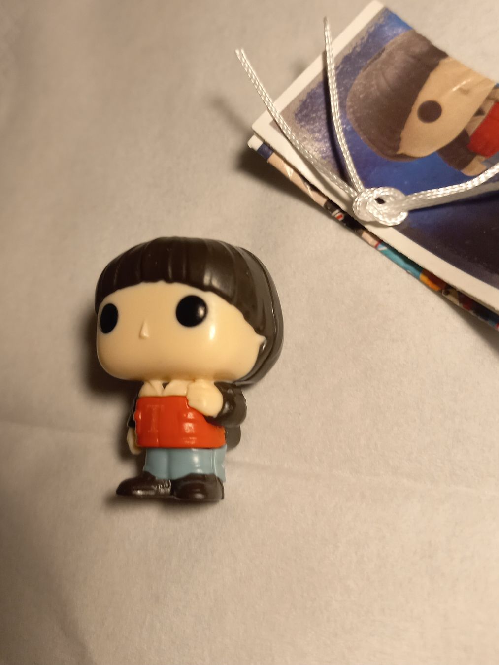 Statuette: !! Stranger Things. WILL BEYERS.!!!  Figurine Kinder – Nuovo e nell'imballaggio originale da Moutier venduto da mus_7vbp 1