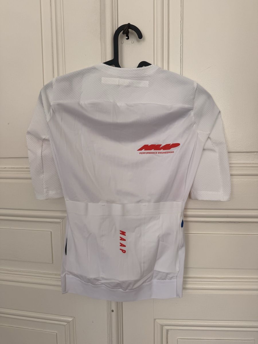 Leibchen & Hosen: Maap – Neu und originalverpackt aus Genève von lea_lg9v 1