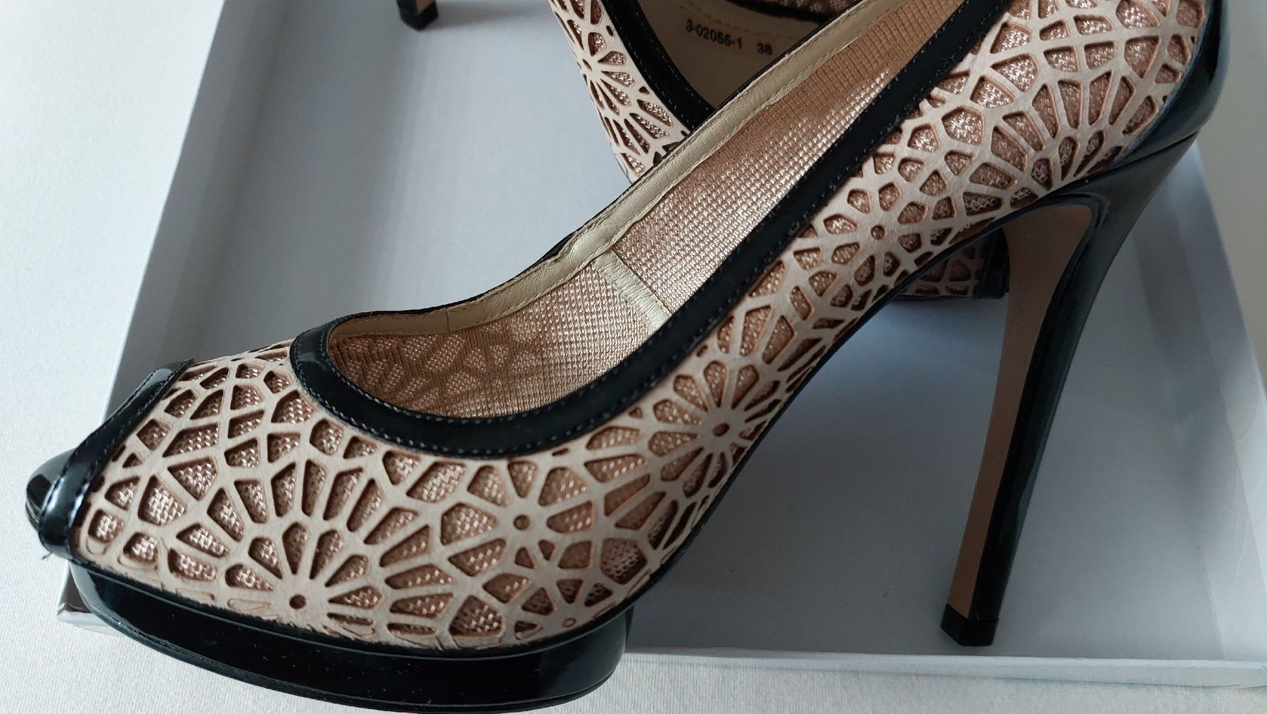 Pompe & Parti di ricambio: Schuhe, Pumps,  Gr. 38 – Usato da Thun venduto da Alexanna 7