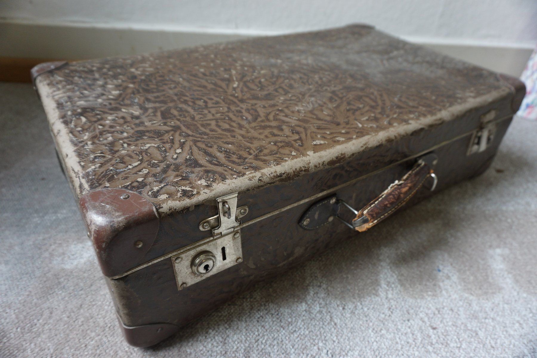 Valigie: Antiker Vintage Koffer, Deko / Hochzeit – Usato da Winden venduto da EmilNeu 3