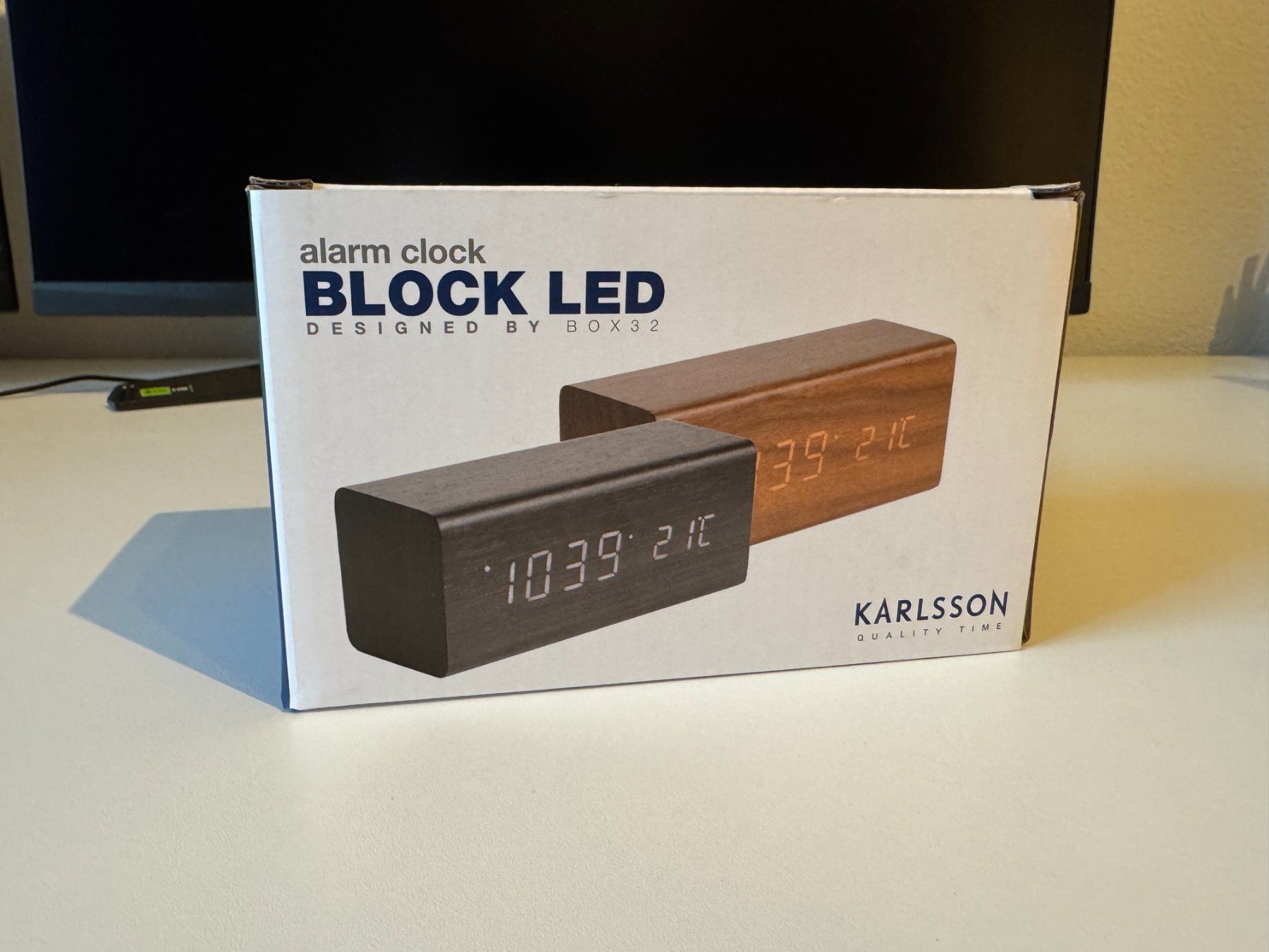 Sveglie: Karlsson Block LED-Wecker in Holzoptik – Usato da Steinhausen venduto da MrThig3r 2