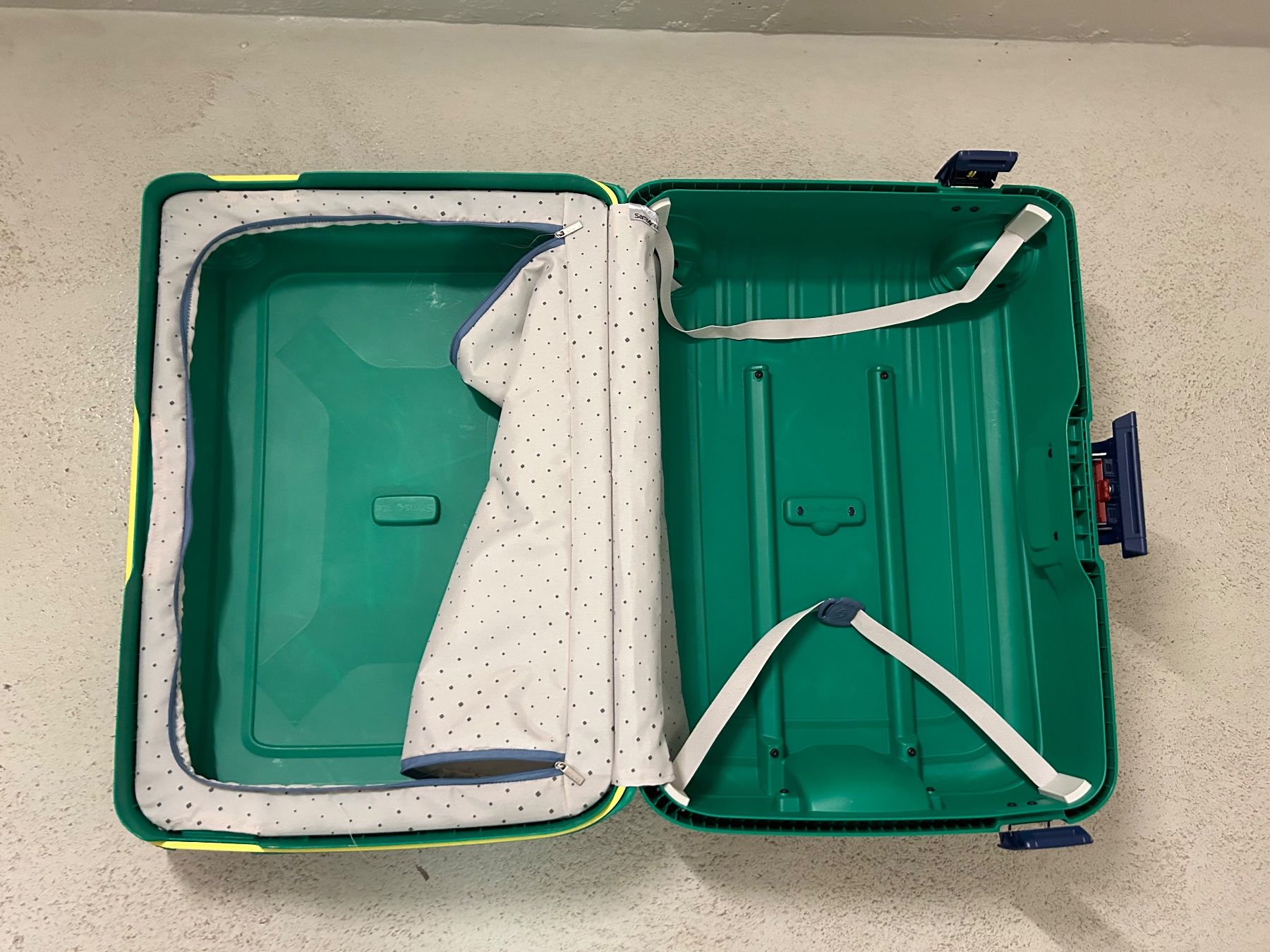 Samsonite Valigie: Samsonite S'Cure Trolley 69cm Brasilien – Usato da Seuzach venduto da illnois 2