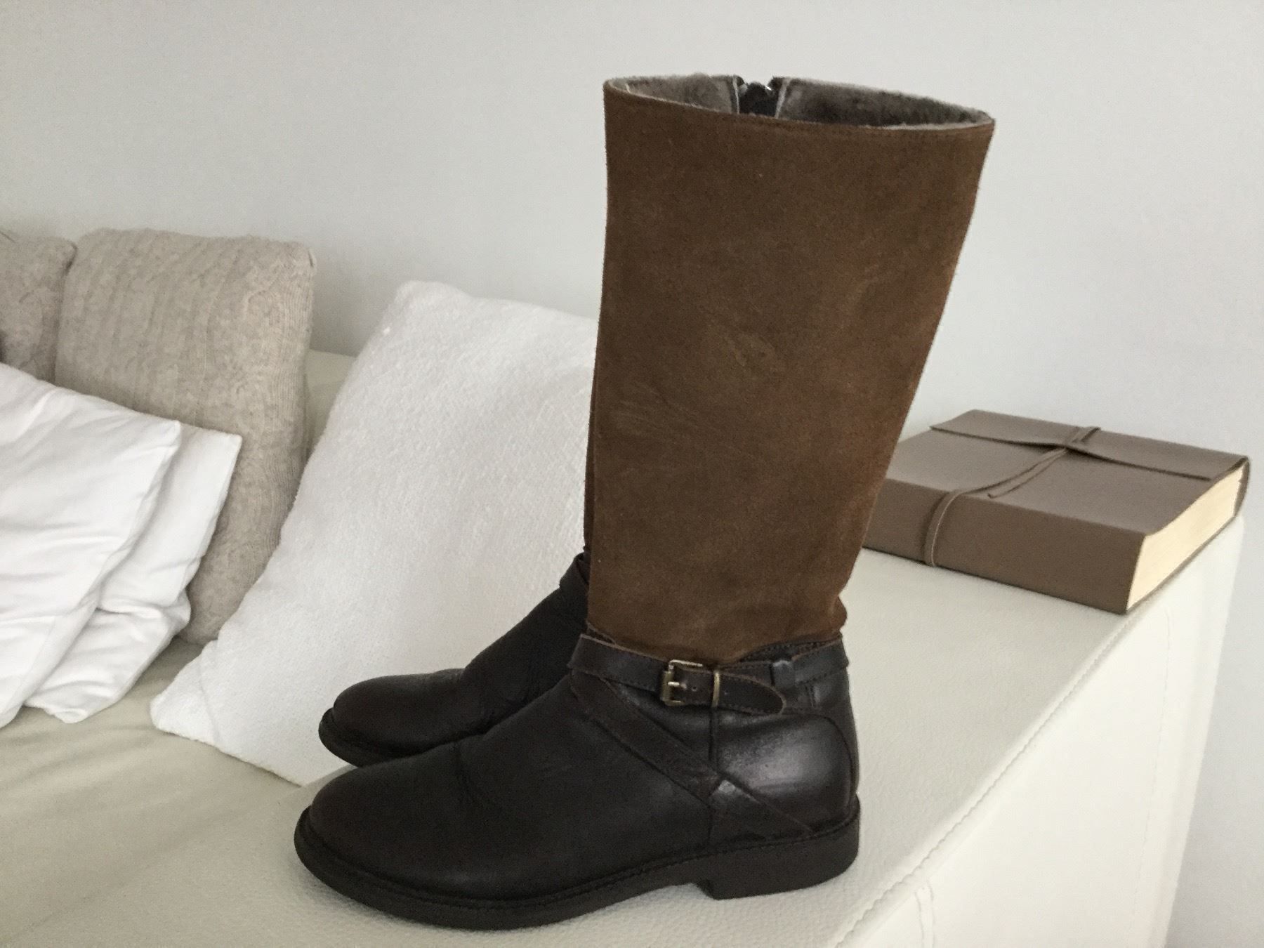 Scarpe per ragazze: Gallucci Mädchen Stiefel. Gr. 33 – Usato da Zürich venduto da froschchen79 1