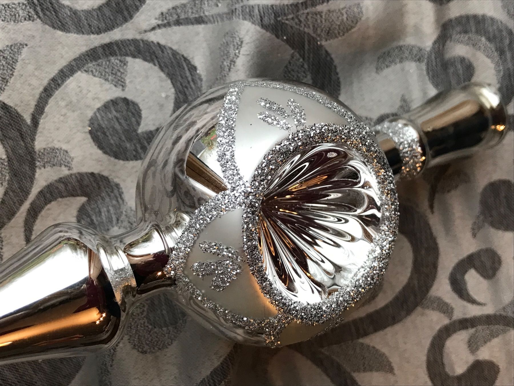 Alle Dekorationen: Silberne Baumspitze mit Einstich Spitze Christbaumspitz – Neu (gemäss Beschreibung) aus Alpnach Dorf von marvo 7