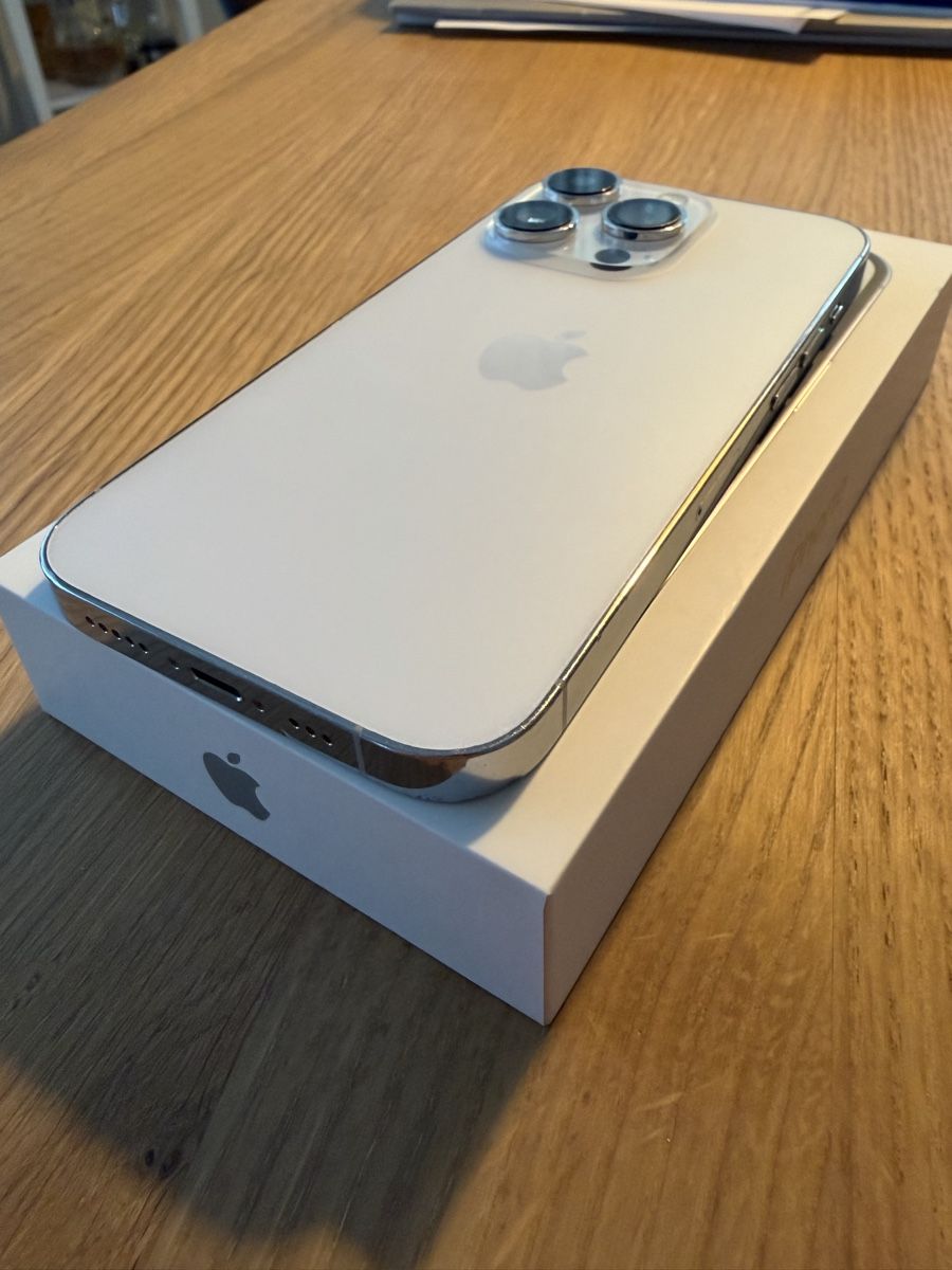 Apple Telefoni cellulari / Smartphones: iPhone 14 Pro weiss 128gb Display defekt – Difettoso da Wangen b. Olten venduto da Mario70 2
