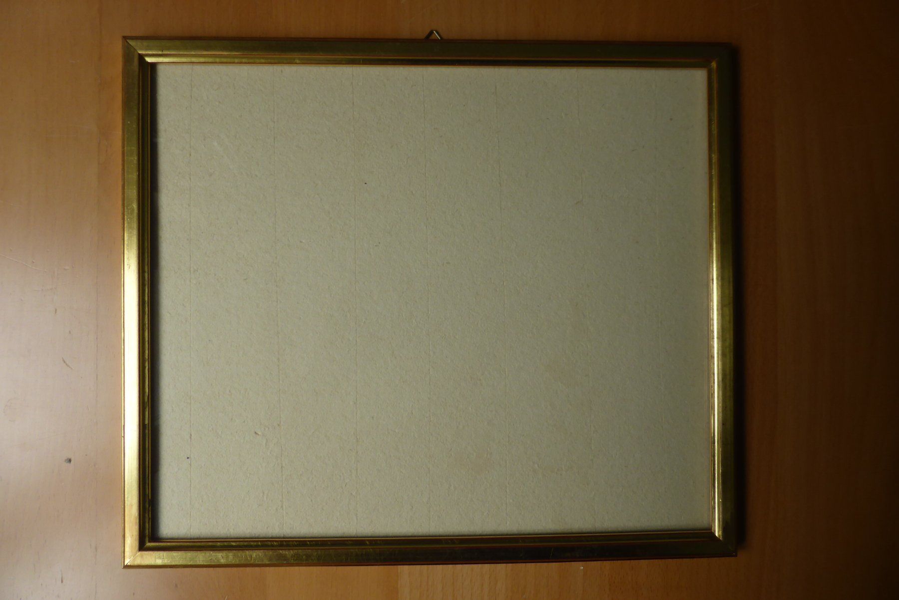 Cornici: Antiker Bilderrahmen - Goldrahmen 28 x 33 cm – Usato da Brunnadern venduto da vapiano