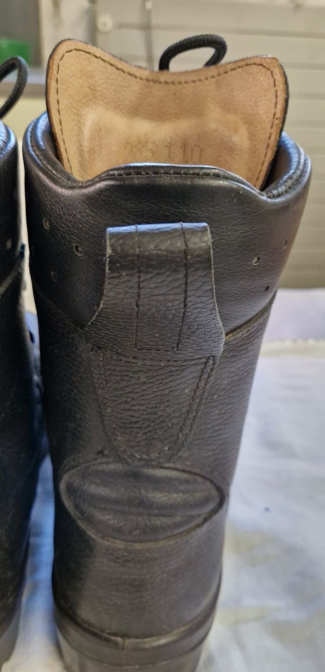 Schweizer Armee Herrenschuhe: MILITÄR WANDERSCHUH – Gebraucht aus Bilten von Mic2022 3