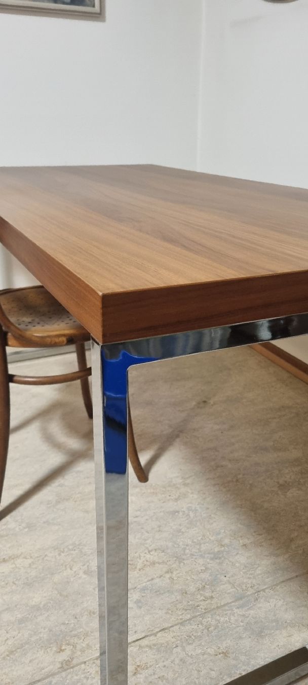 Tables: Design Esstisch  – D'occasion à Zürich par Smile-2022 2