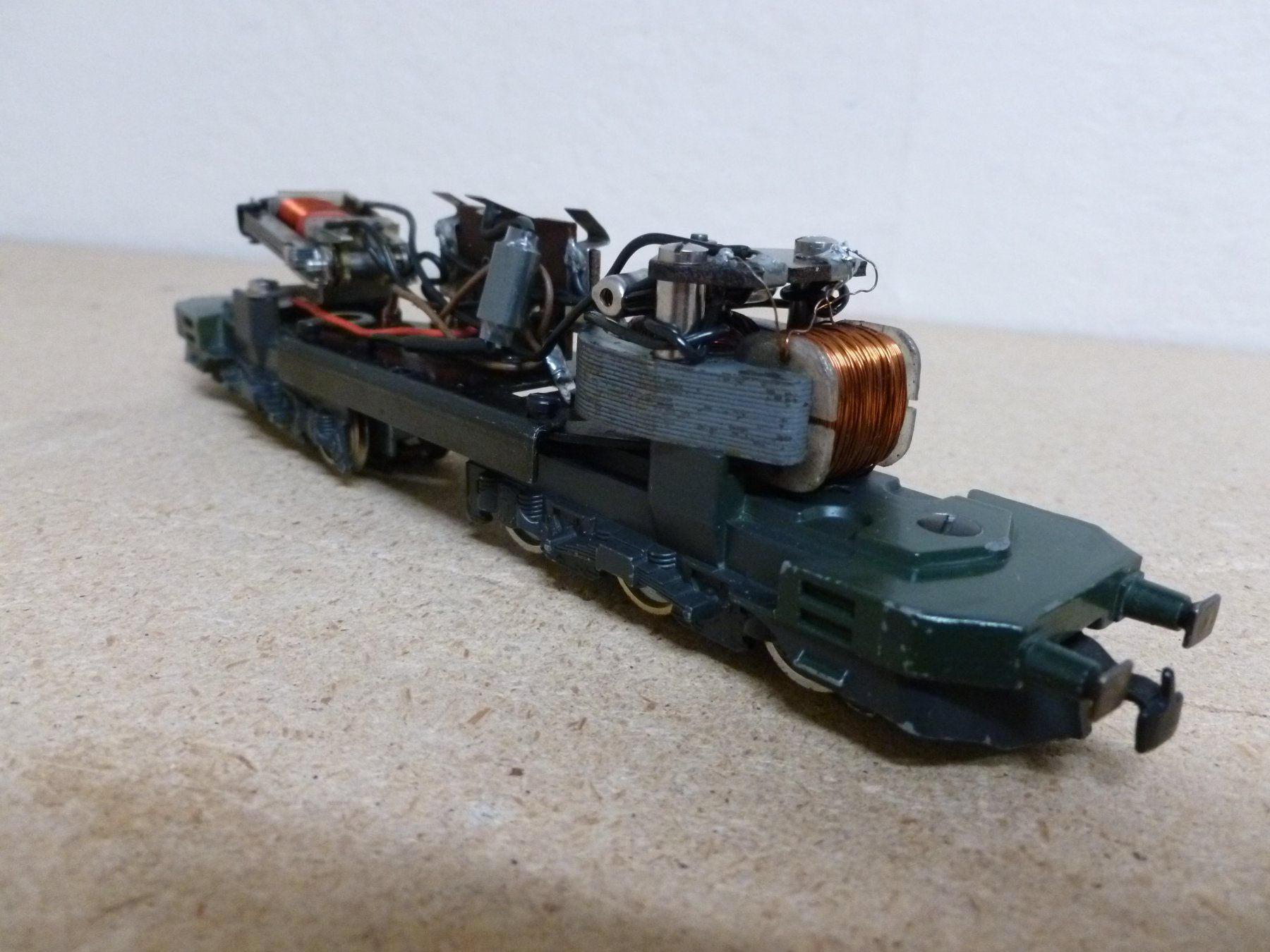 Hag Modellini di ferrovie: Hag Ae 6/6, Version 2, Fahrgestell – Usato da Oberbipp venduto da Vifu 3