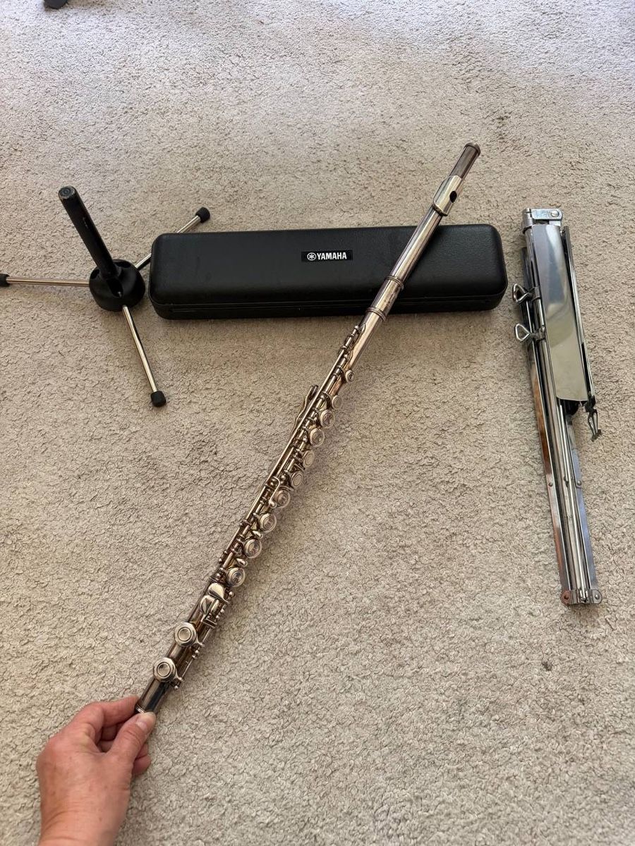 Yamaha Musikinstrumente: Yamaha Querflöte 211 – Gebraucht aus Zürich von lino.t 1