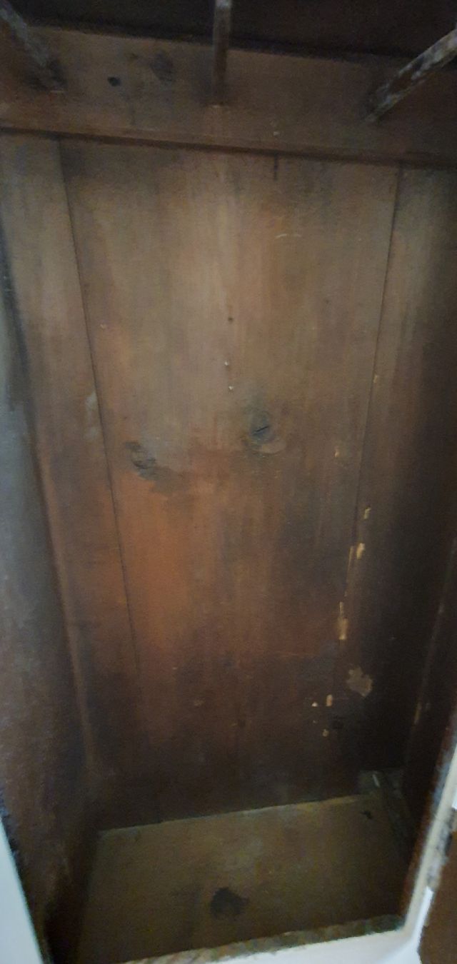 Armadi: Antiker Schrank – Usato da Bözberg venduto da markmcge 3