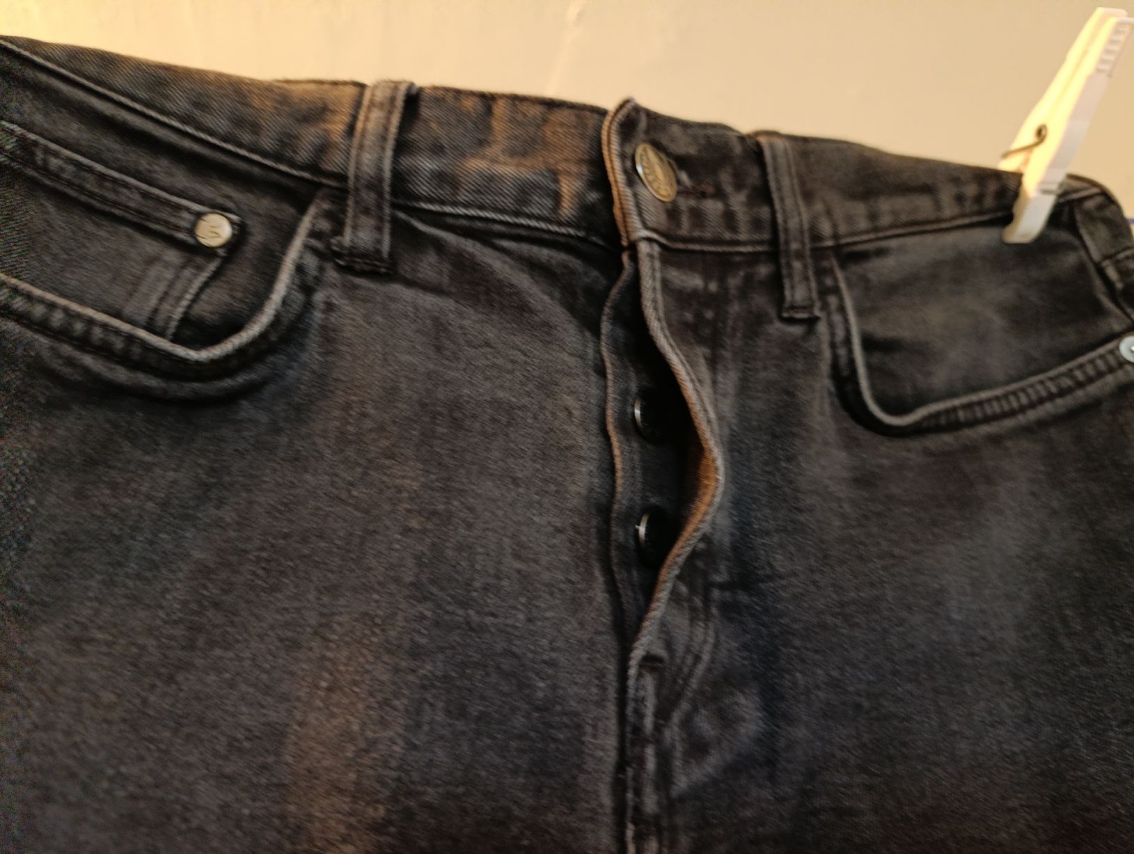 Jeans: Jeans schwarz 33/32 – Usato da Bellach venduto da TORA4 2