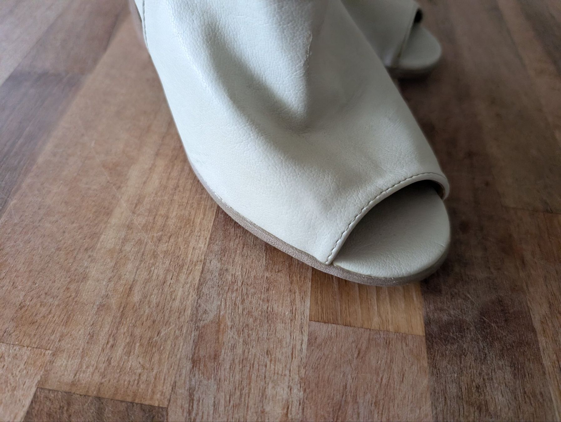 Scarpe da donna: Peeptoe-Sandalen, Leder, Grösse 37 – Usato da Greifensee venduto da Floh02 1