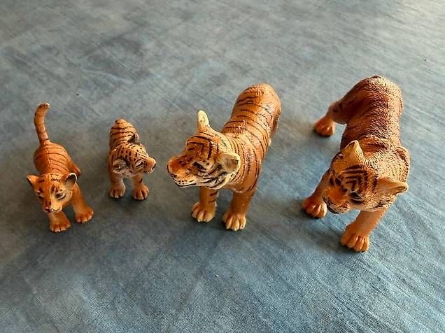 Jouets: Schleichtiere – D'occasion à Münchenstein par JuergMomo2014