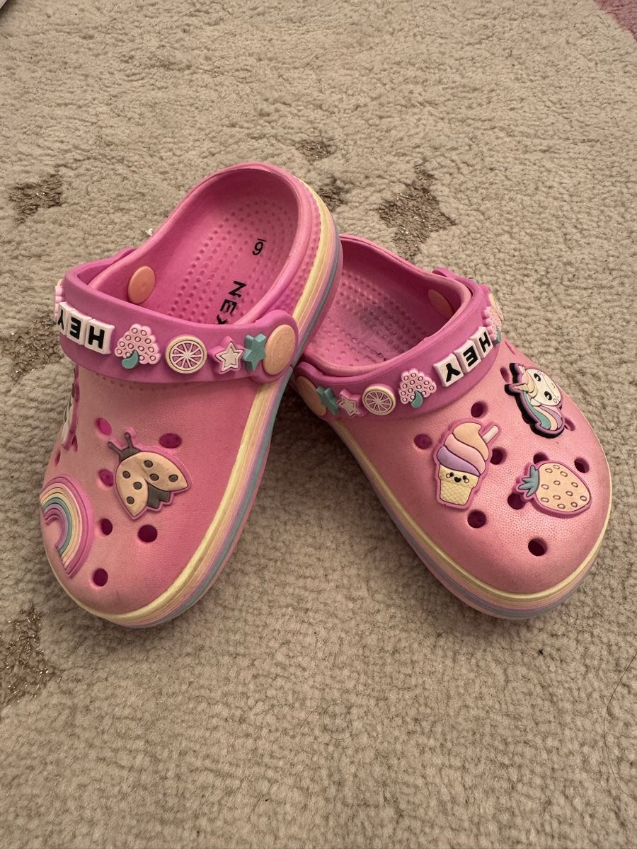 Scarpe per ragazze: Clogs Grösse 23 – Usato da Stetten AG venduto da 5uck5