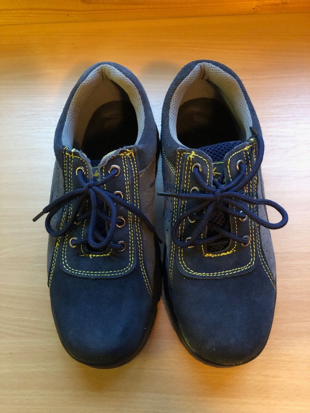 Scarpe da uomo: Arbeitsschuhe Grösse 41 – Nuovo (secondo la descrizione) da Buchs SG venduto da Handyman77 3