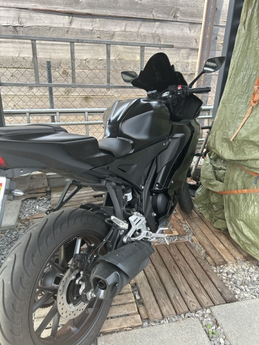 Yamaha Strasse: Yamaha YZF R125 – Gebraucht aus Vinelz von Lewis001 7