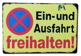 EIN- UND AUSFAHRT FREIHALTEN! - Blechschild  (neu/OVP)
