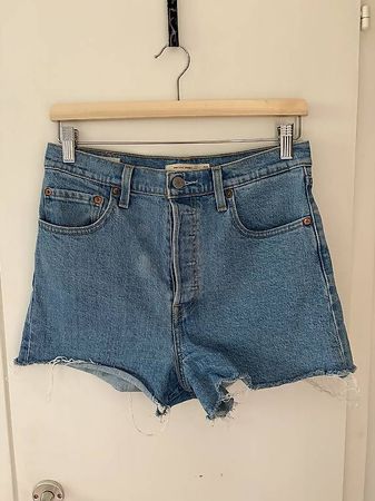 Levi's Ribcage Jeans Shorts Gr. 29/S