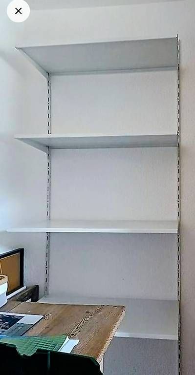 Scaffali: Stahlregal – Usato da Laax GR venduto da kiwina07
