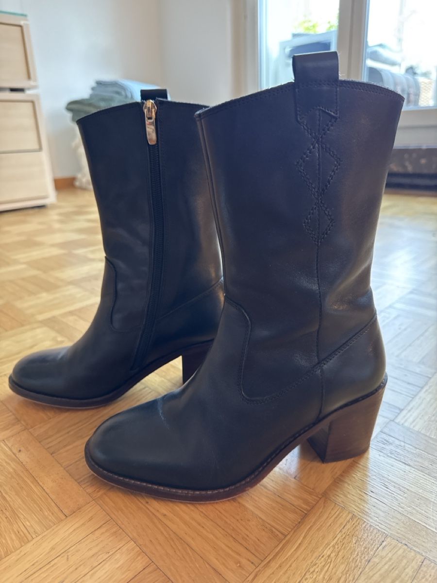 Scarpe da donna: Bocage Leather Boots 37 – Usato da Fällanden venduto da emilyeheim
