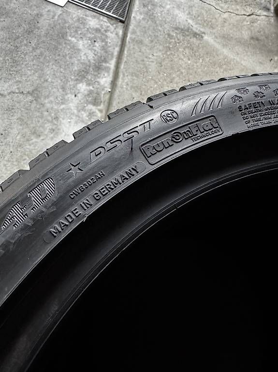 Dunlop Pneumatici & Ruote complete: 205/45/17 Winterreifen RunFlat – Usato da Augst BL venduto da Connect.AHME. 7