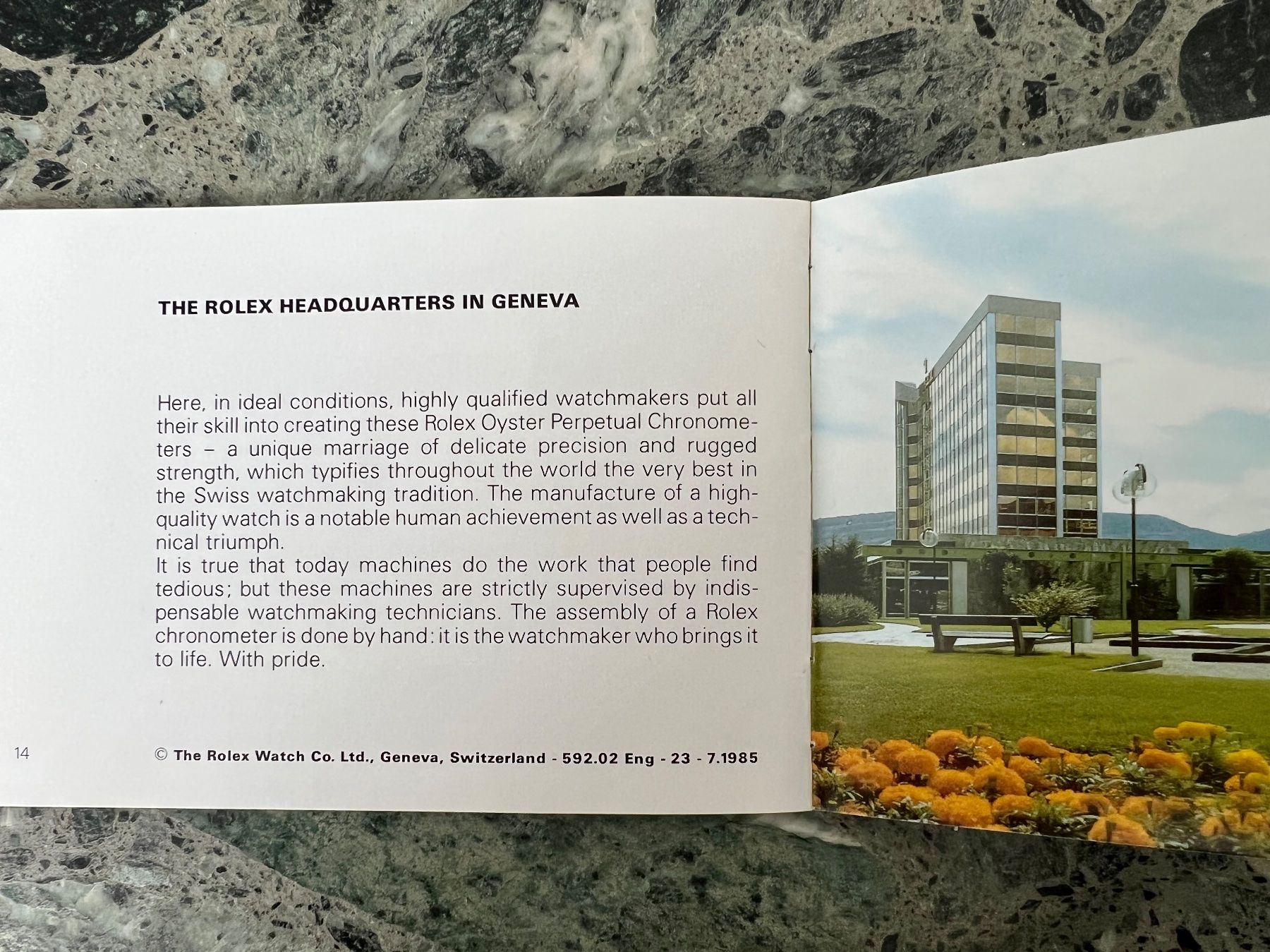 Rolex Orologi: ROLEX Day-Date Original Booklet, Mode d'emploi, English-1985 – Usato da Le Mont-sur-Lausanne venduto da LycaGallery 3