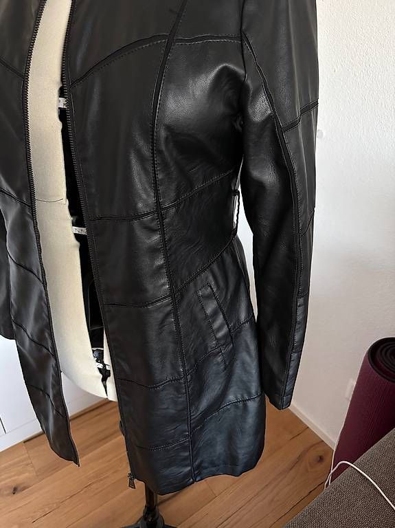 Mäntel: Kunstleder Mantel – Gebraucht aus Laufenburg von battelli60 1