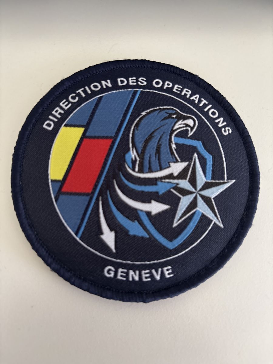 Plaketten & Abzeichen: Prototype écusson rare Direction des Opérations Genève – Neu und originalverpackt aus Bernex von GenevaPatchCollector