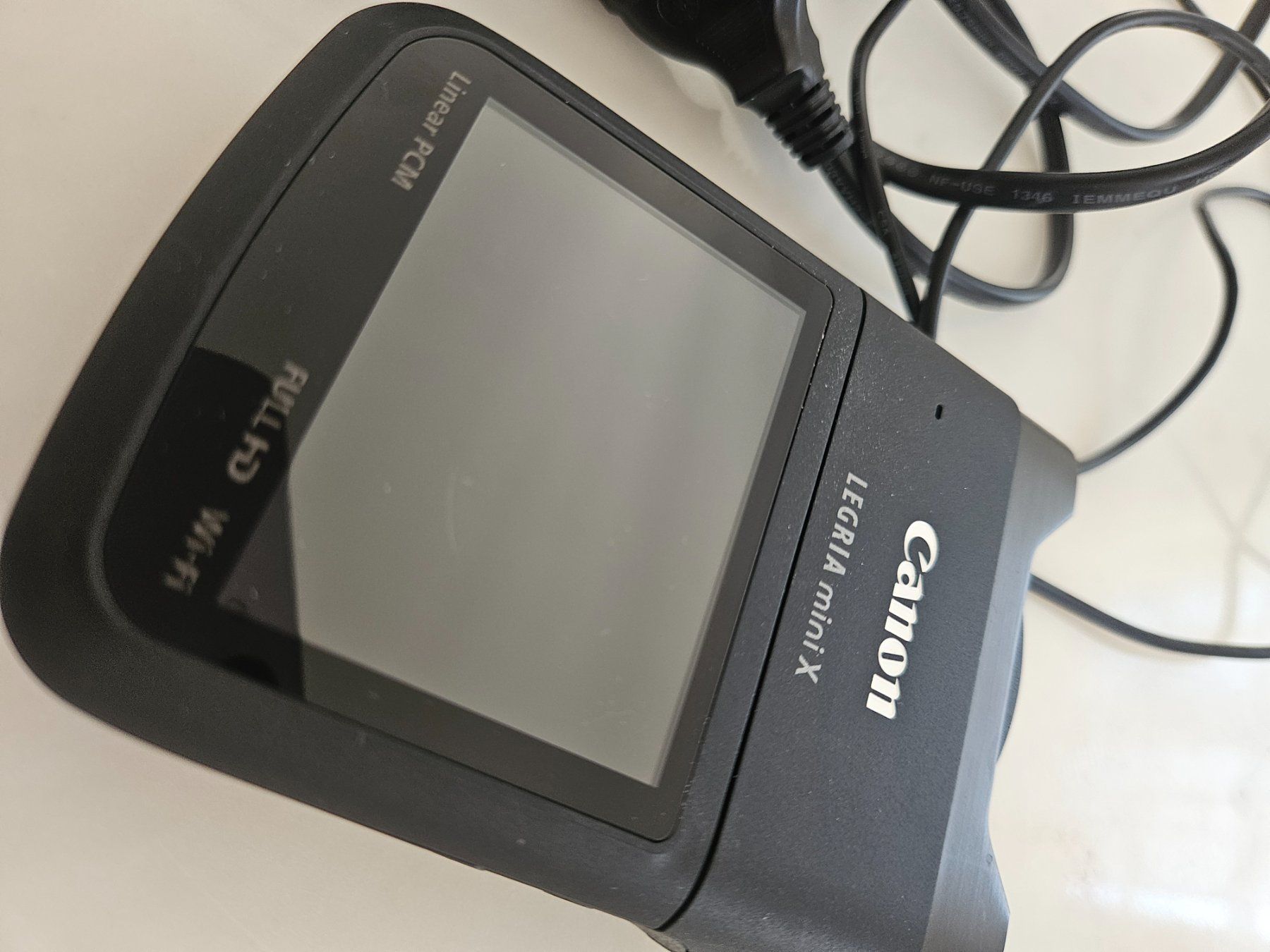 Canon Videocamere: Canon LEGRIA mini X – Usato da Frauenfeld venduto da Jewells-Child 4