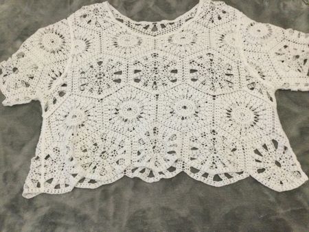 Shirt gehäkelt modern neu