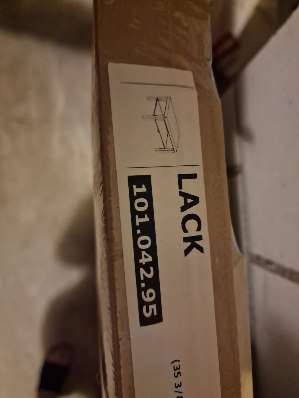 Tables: LACK Couchtisch Ikea – Neuf avec emballage d'origine à Härkingen par Dinu19730