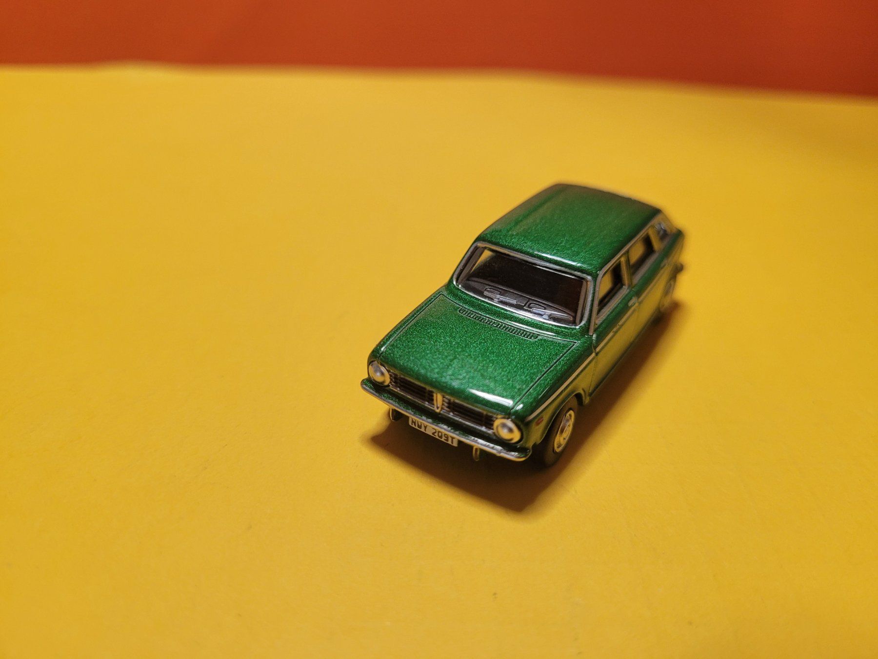 Modellini d'auto: Austin Maxi 1:72 Oxford – Nuovo e nell'imballaggio originale da Domdidier venduto da Bimbo57 3