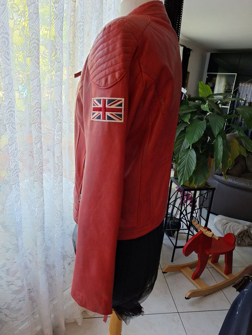 Vestes: Veste en cuir rouge WARSON , Taille L – Neuf (Voir description) à St-Triphon par Jldr0 4